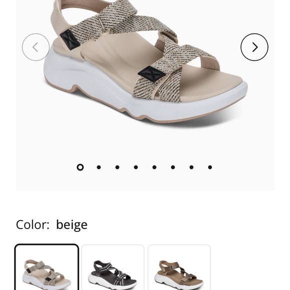 Aetrex Beige and Black Strappy Sandals, comfort ortho sandals. - Picture 3 of 3